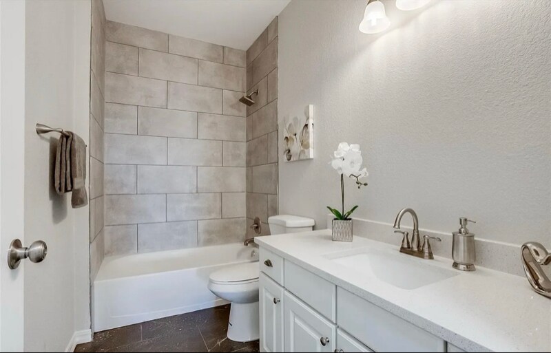 Building Photo - 3501 E 103rd Cir