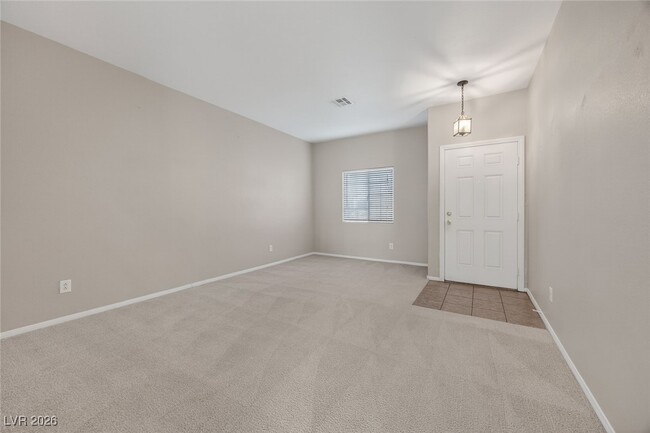 Building Photo - 621 Iron Stirrup Ave