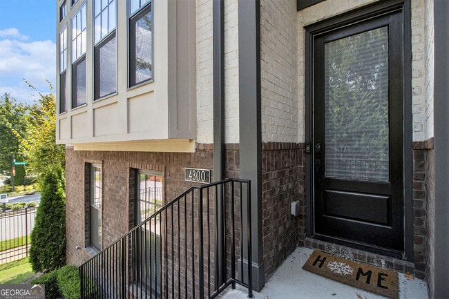 Building Photo - 4300 Walsh Dr