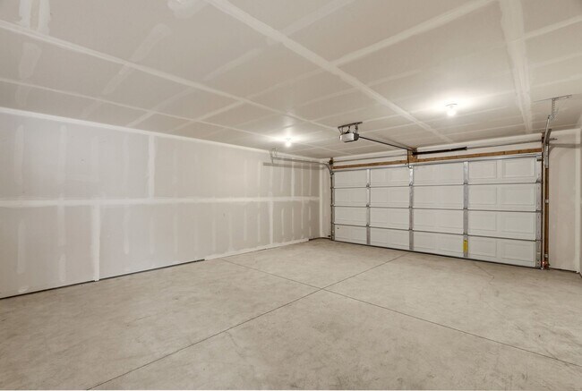 Building Photo - 1617-1617 N Selkirk Rd