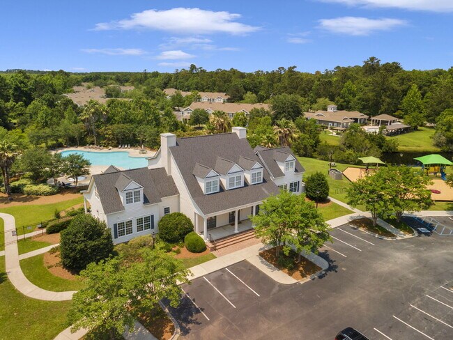 Building Photo - Fantastic home in Bradley Park.