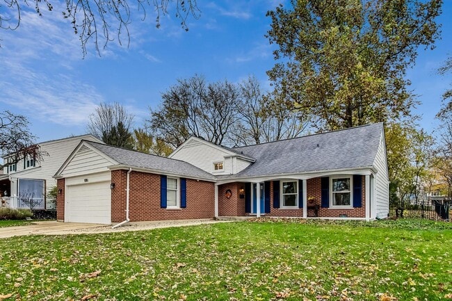 Building Photo - 1232 W Jefferson Ave