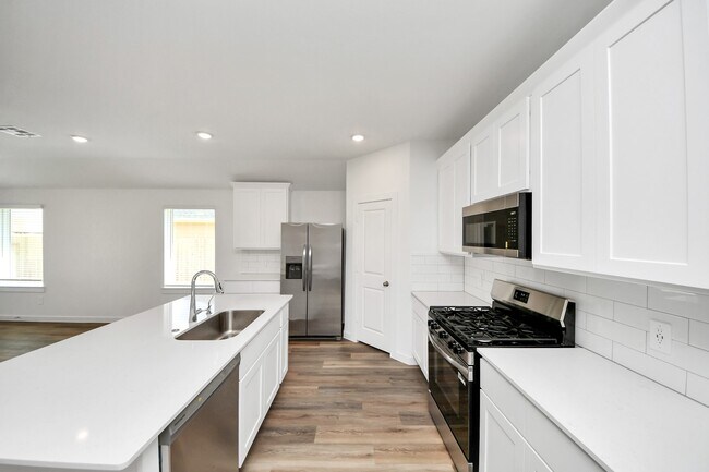 Building Photo - 9035 Rose Water Trl