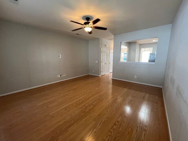 Building Photo - Liberty Hall Townhomes