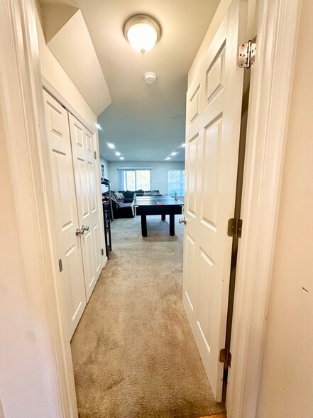 Building Photo - 2604 Carrington Way