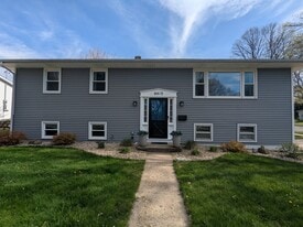 Building Photo - 6413 Woodington Way