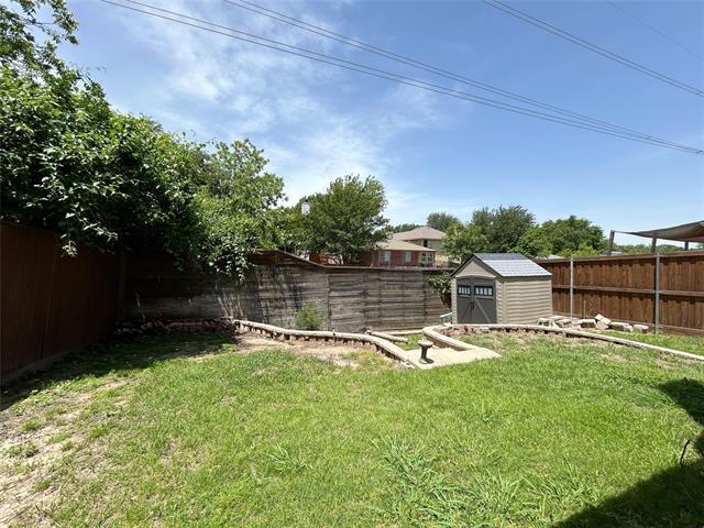 Building Photo - 2114 Montclair Ln