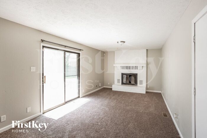 Building Photo - 522 Nelson Dr