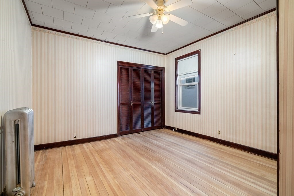 Building Photo - 14 Windsor Rd