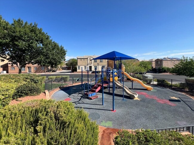 Building Photo - 6909 Graceful Cloud Ave