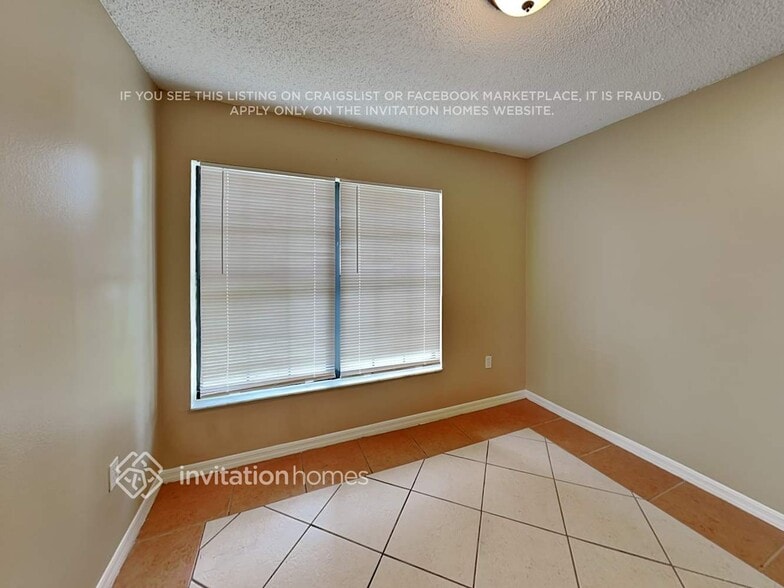 Building Photo - 7792 Indian Ridge Trail N