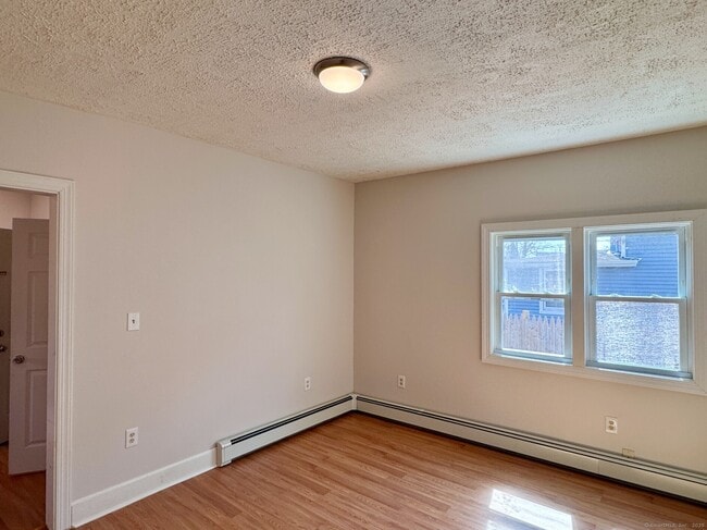 Building Photo - 54 Prospect St