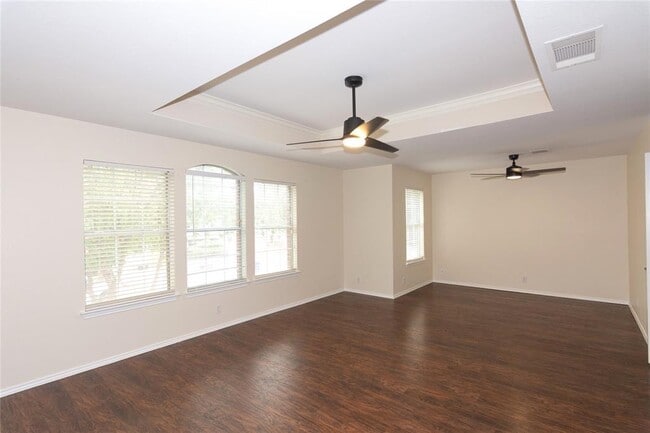 Building Photo - 1711 Lloydminister Way