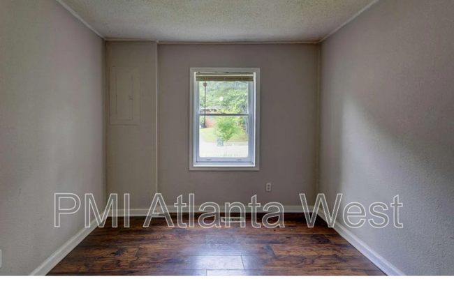 Building Photo - 246 Stafford St NW
