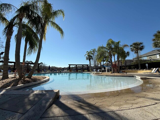 Building Photo - 4735 Vero Beach Pl