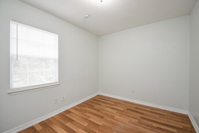 Building Photo - 5154 Markwood Ln