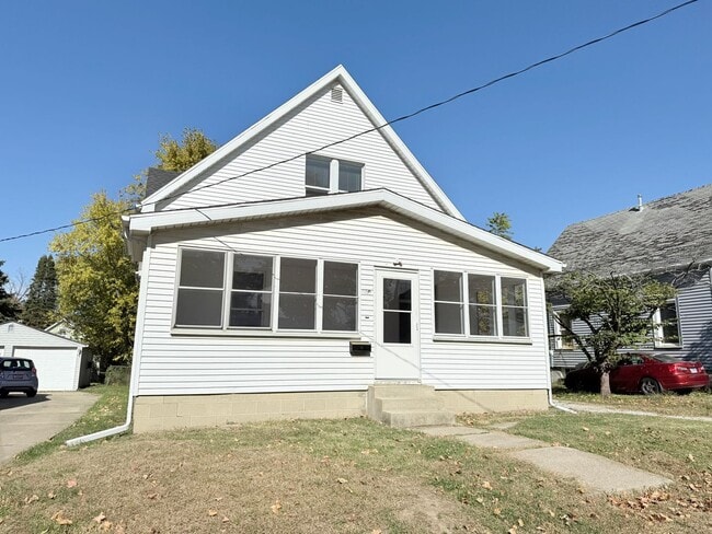 Primary Photo - Spacious 4-Bedroom Home with Fenced Backyard