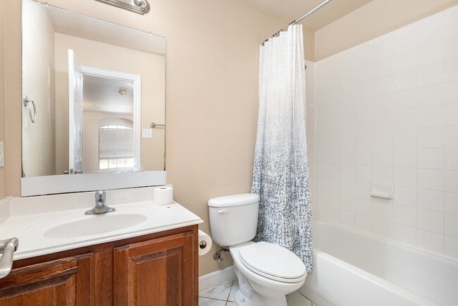 Building Photo - 4613 Penelope Ln