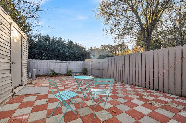Building Photo - 8802 Long Beach Cir