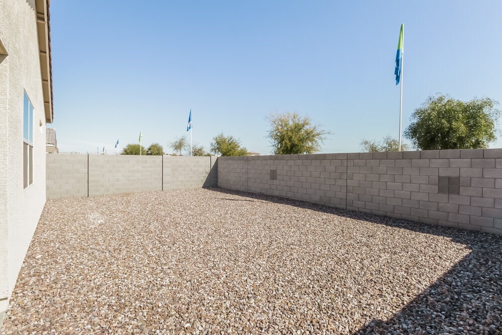 Building Photo - 36083 N Urika Dr