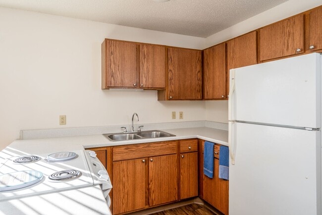 Interior Photo - Raven Court