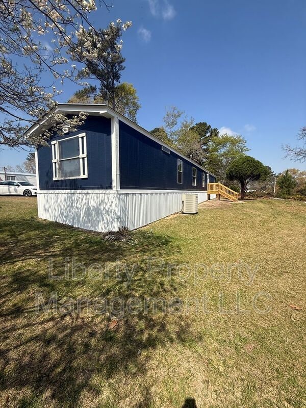 Building Photo - 21 Hillside Ln