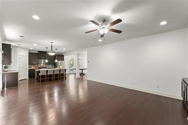 Building Photo - 2770 Prado Ln