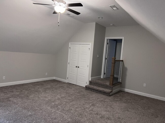 Building Photo - 557 Dexter Dr