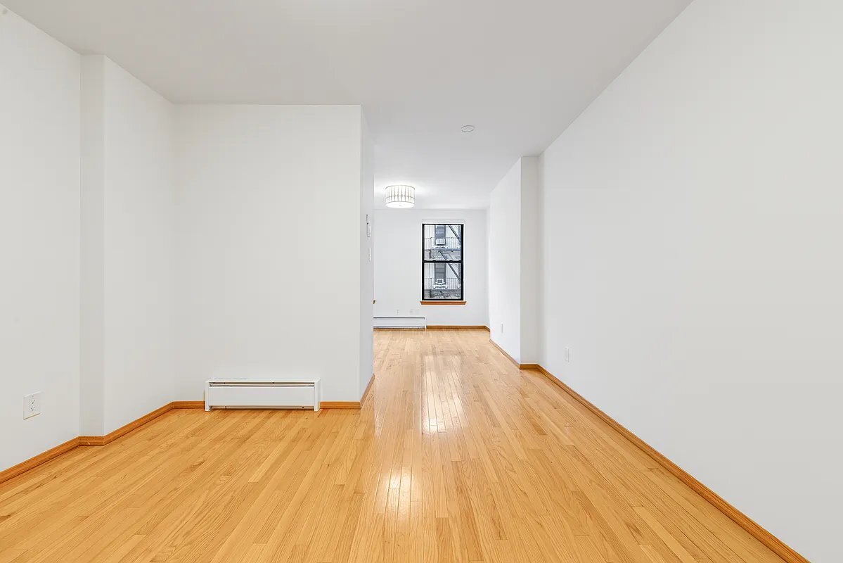 Building Photo - 100 St Marks Pl