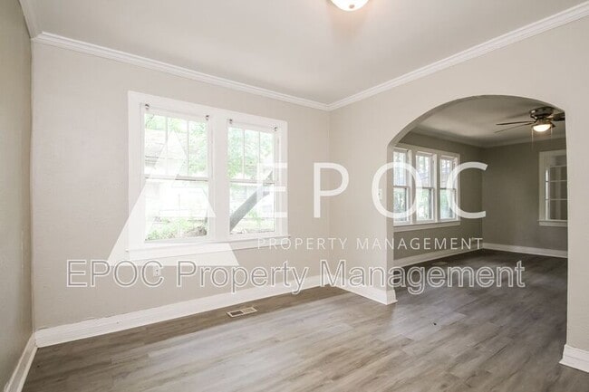 Building Photo - 128 S 64th W Ave