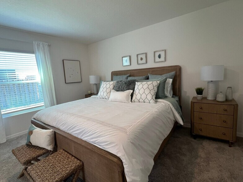 Building Photo - 4 Pritchard Dr