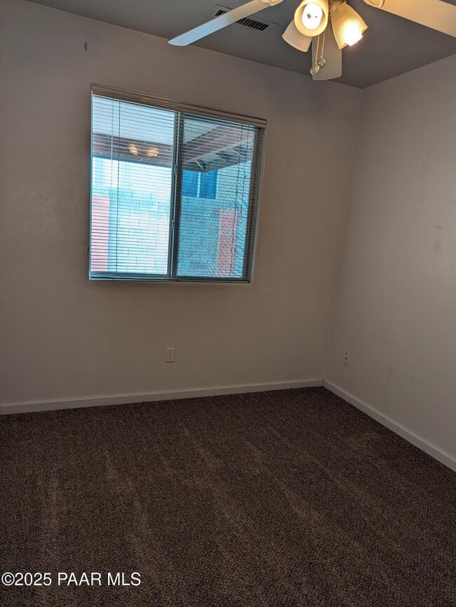 Building Photo - 7450 E Horseshoe Ln