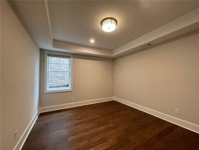 Building Photo - 888 Mayfield Rd