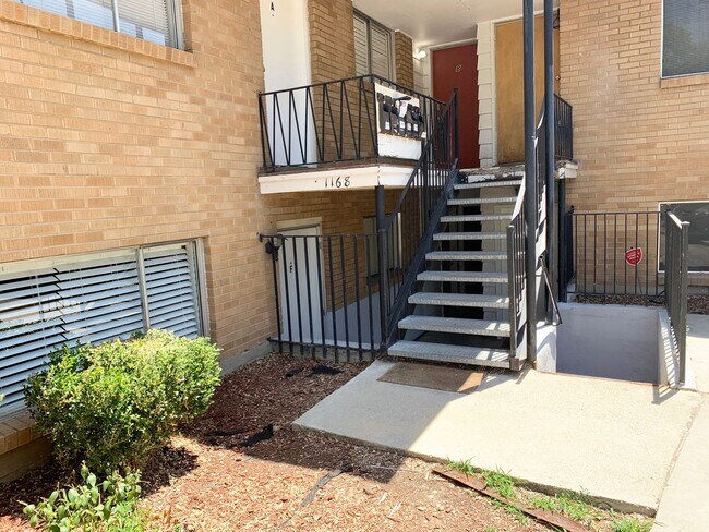 Building Photo - 1168 E 600 S