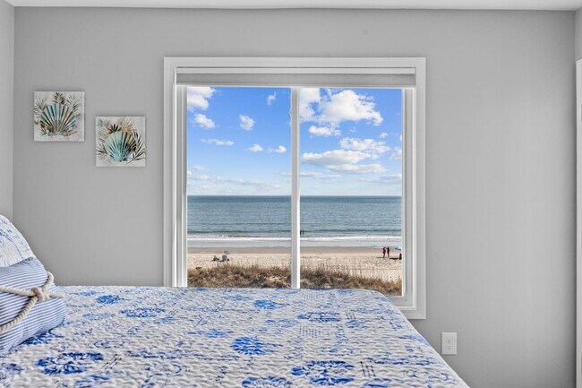 Building Photo - 941 S Ocean Blvd