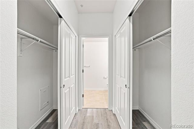 Building Photo - 804 Summer Hawk Dr