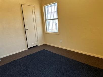 Building Photo - Comfortable 3-Bedroom Rental with Stylish Laminate Flooring