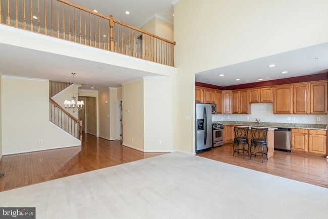 Building Photo - 415 Granville Ct
