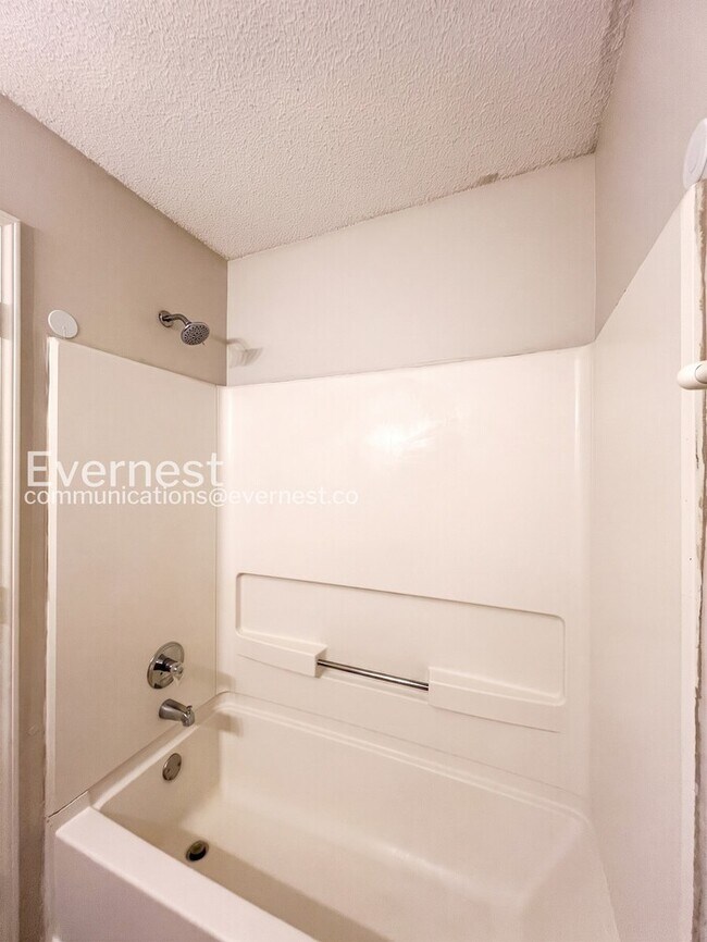 Building Photo - 7661 Ragland Pl