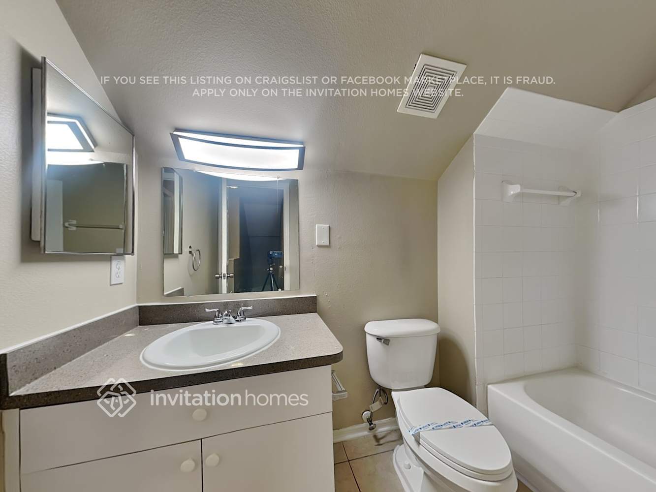 Building Photo - 722 Cape Cod Cir