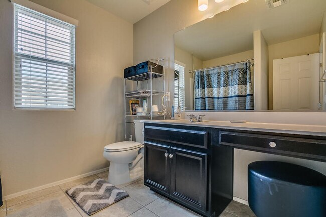 Building Photo - Great Mesa Community Dahlia Pointe 3 bedro...