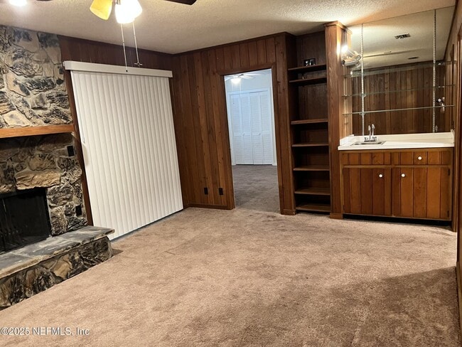 Building Photo - 2867 Scott Cir