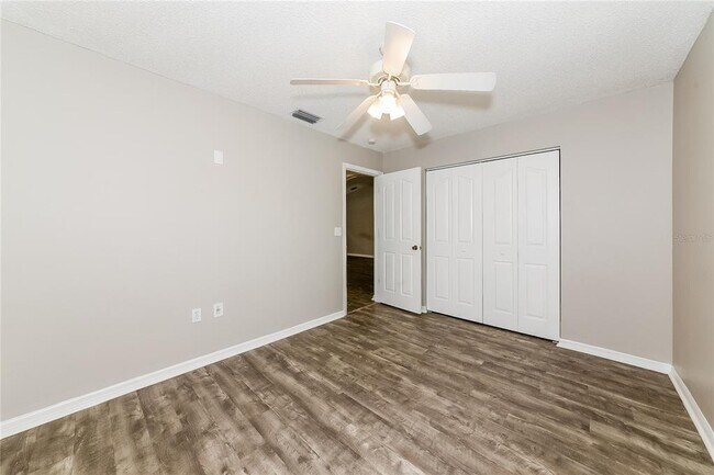 Building Photo - 7527 42nd Ct E