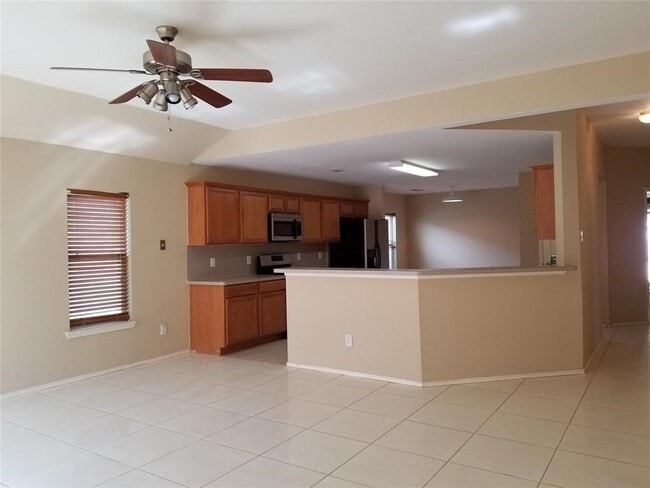 Building Photo - 15629 Ashbournne Springs Ln