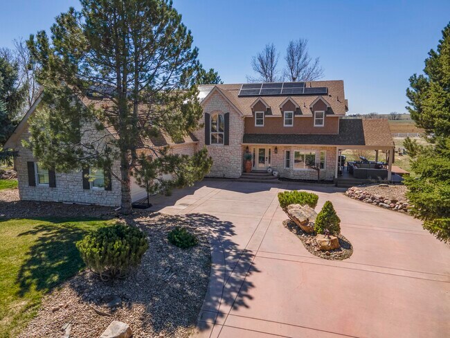 Building Photo - 9757 Niwot Rd