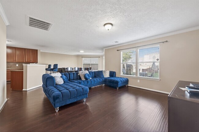 Building Photo - 18110 Rexine Ln