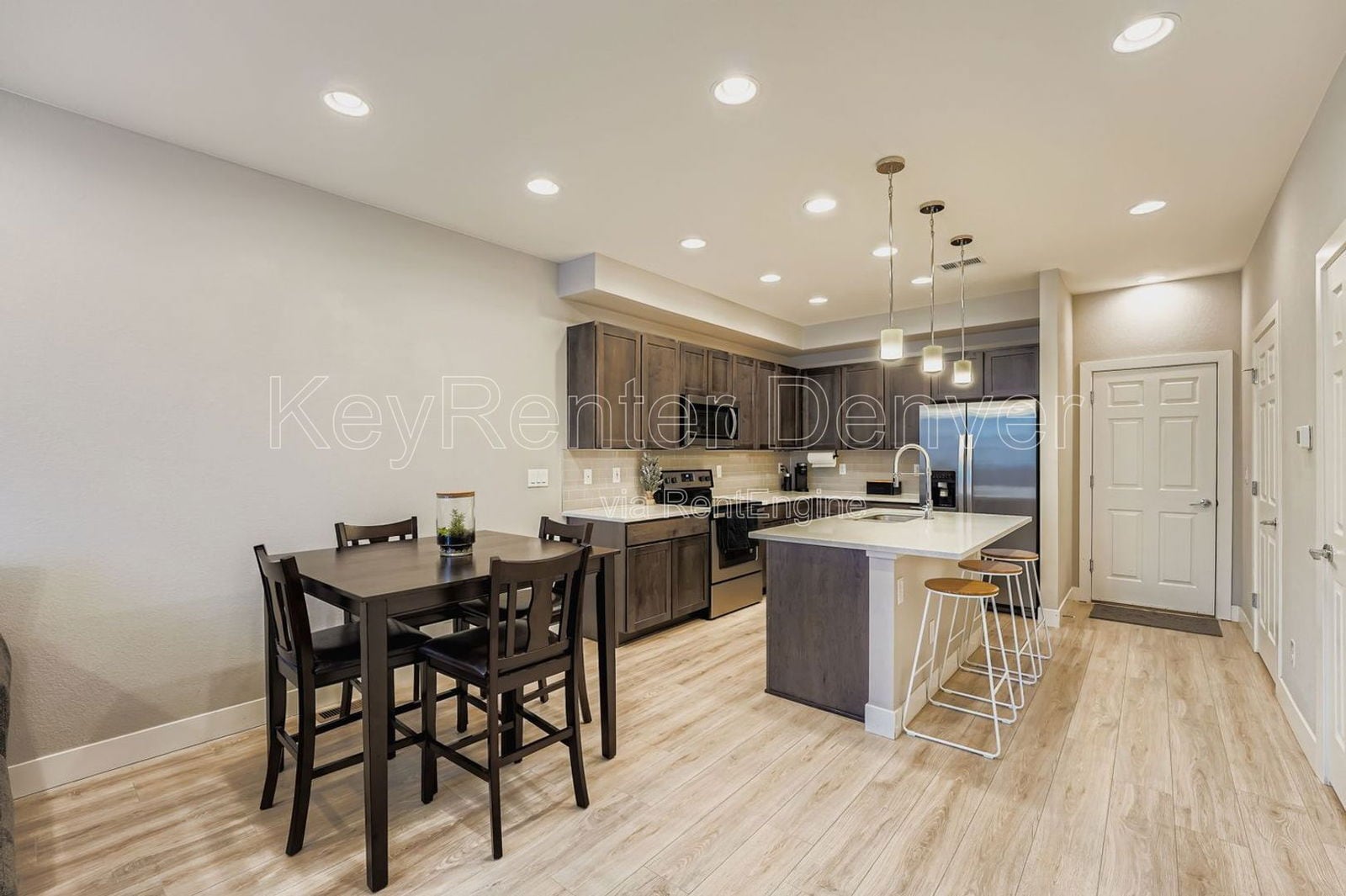 Building Photo - 16259 E Elk Dr