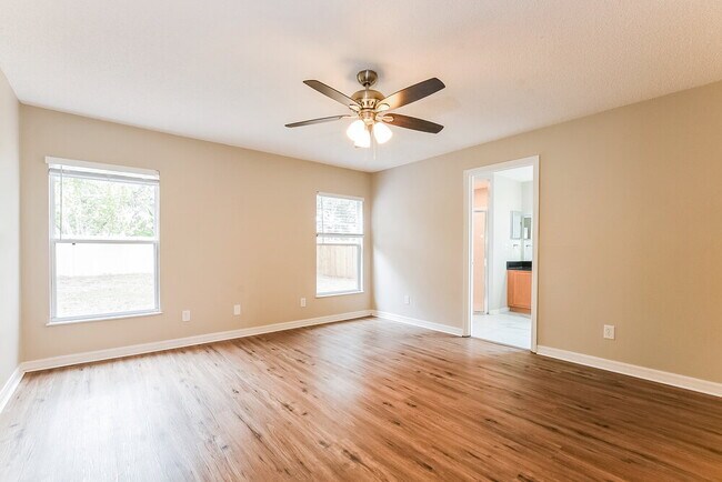 Building Photo - 4132 Waltham Forest Dr