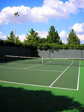 Building Photo - 2944 Woodcroft Cir