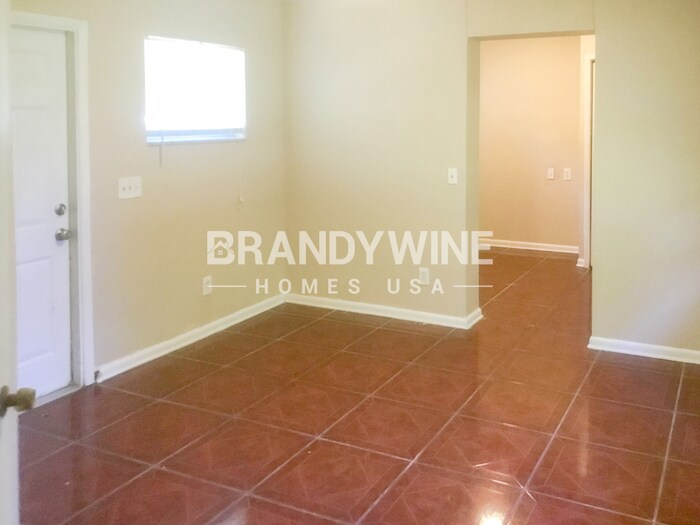 Building Photo - 1608 Robin Ln